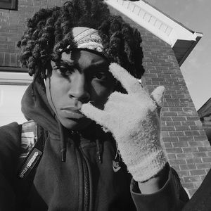 Meet your Posher, Dennis